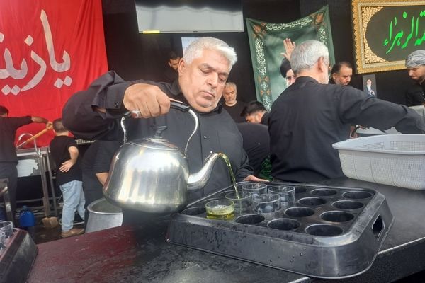 محرم و صفر تفسیر داستانی از عشق الهی ، بندگی و آزادگی است