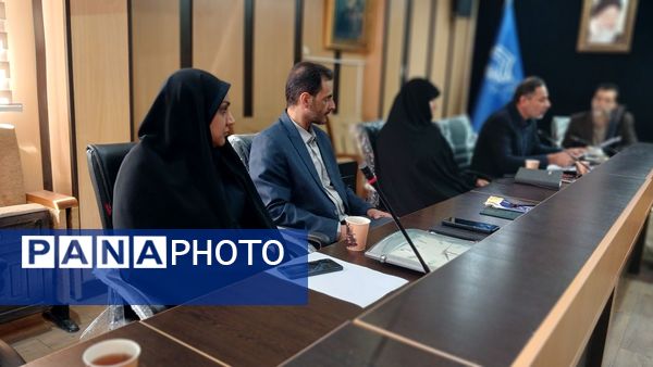 برگزاری جلسه شورای معاونان آموزش و پرورش ناحیه۳ کرج