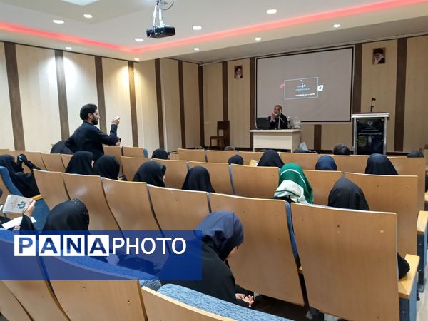 برگزاری کارگاه آموزش خبرنگاری پانا در استان قم