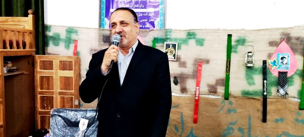  شهدا الگوی عملی فداکاری هستند