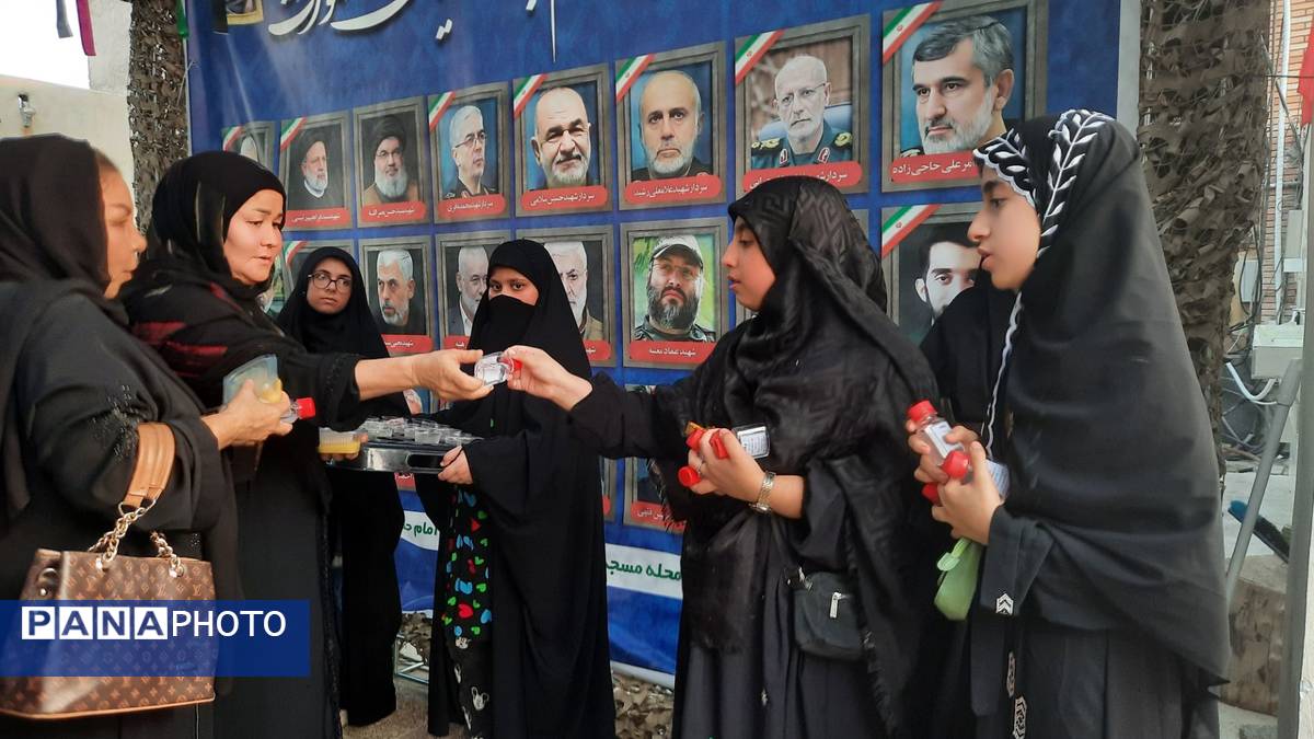 مشارکت نوجوانان عاشورایی در مراسم جاماندگان اربعین حسینی