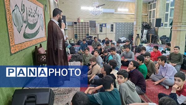 حضور معاون پرورشی و تربیت‌بدنی منطقه ۱۲ در محافل اعتکاف دانش‌آموزی 