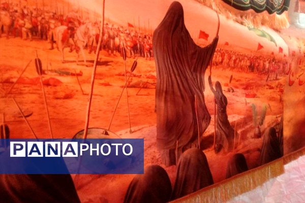 تشییع نمادین حضرت زهرا(س) با اشک و ارادت