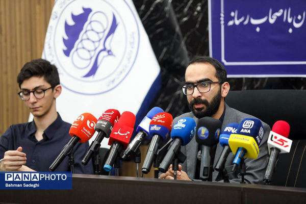 نشست خبری رئیس باشگاه دانش پژوهان جوان 