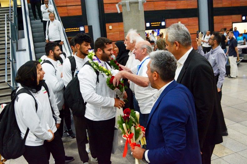 تیم ملی دوو میدانی نصف و نیمه به کشور بازگشت 