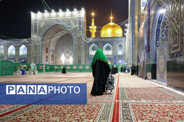 آیین معنوی اعتکاف در حرم مطهر رضوی- ۲
