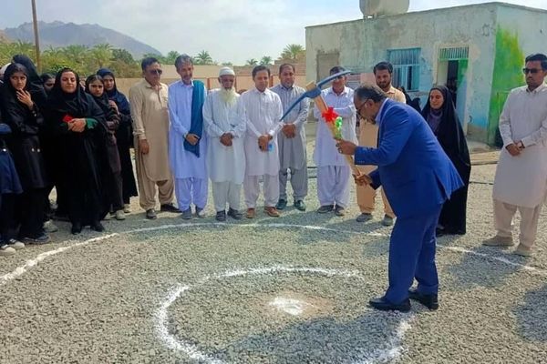 آغاز ساخت مدرسه ۶ کلاسه در روستای کشیگ نیکشهر