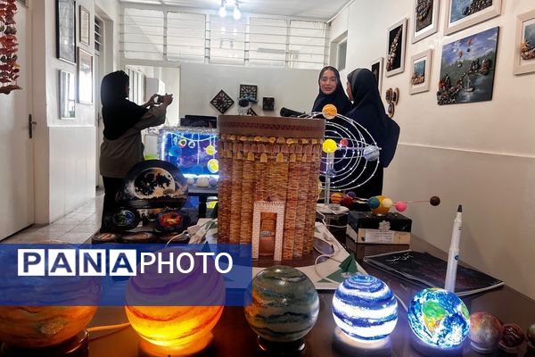  پژوهش‌سرای دانش‌آموزی کاوش کهریزک در هفته جهانی فضا 
