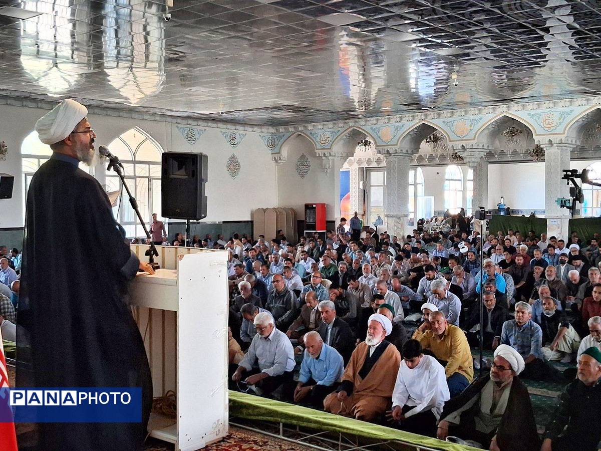 نماز عبادی سیاسی جمعه در شهرستان کاشمر 