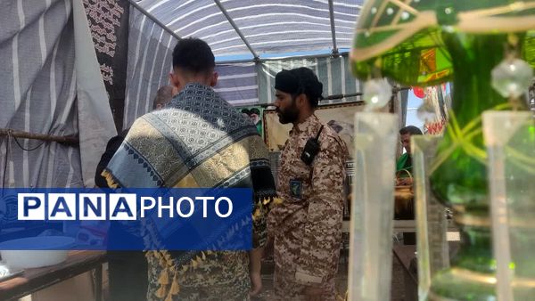 پیاده‌روی زائران در دهه پایانی ماه سفر جاده قدیم نیشابور به سمت مشهد