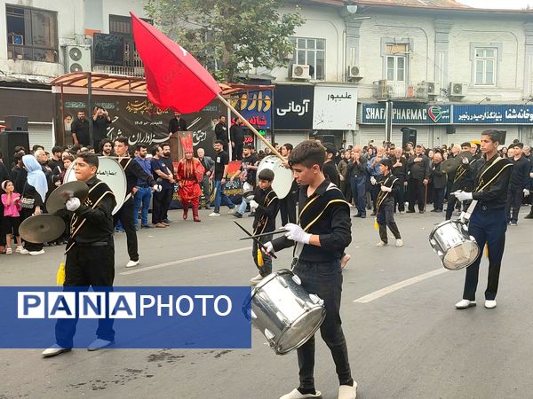 اجتماع عاشوراییان در میدان طالقانی قائمشهر