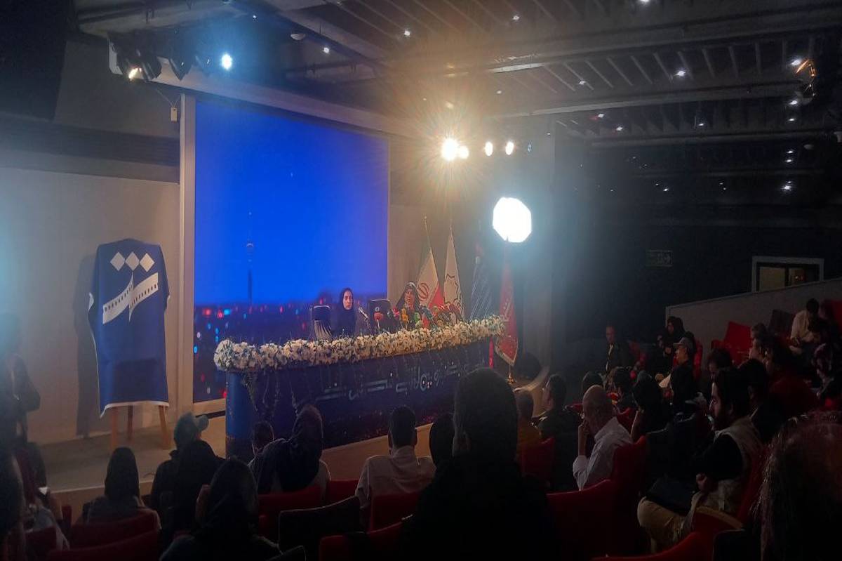 پای آثار تلخی که غرض‌ورزی نداشته باشد می‌ایستیم 