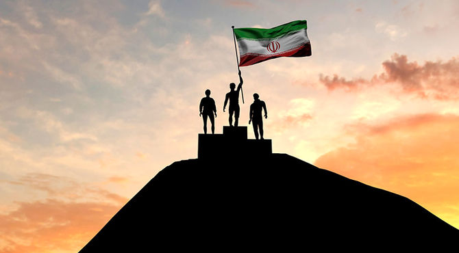 می‌نویسم برای ایرانی سرشار از صلح و آرامش