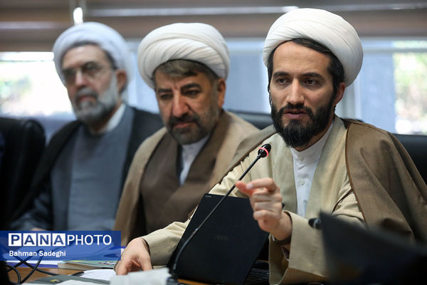 سومین جلسه شورای عالی توسعه و ترویج فرهنگ اقامه نماز 