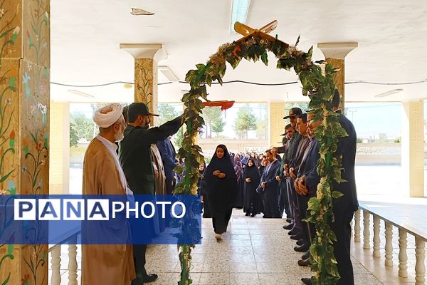 زنگ مهر و مقاومت در آغاز سال تحصیلی