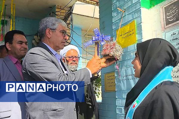 جشن مهر ایثار و نماز و بازگشایی مدارس یک مهر در دبیرستان هیأت امنایی فرهیختگان
