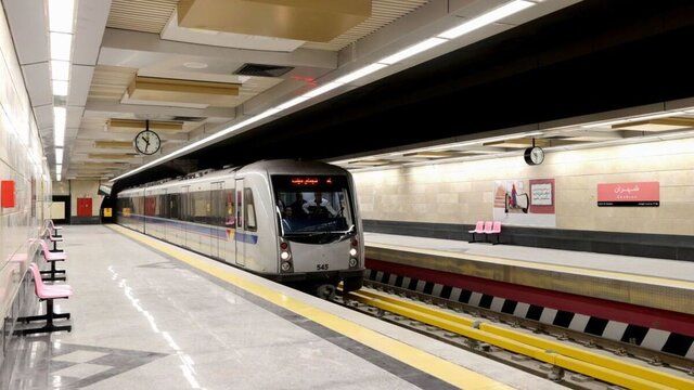 کلنگ‌زنی اولین تونل ایستگاه متروی مدافعان سلامت به بیمارستان امام خمینی(ره) در سال جاری