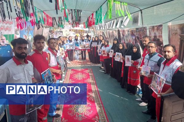 رژه اقتدار هلال‌احمری‌ها در شهرستان پیشوا به مناسبت هفته دفاع مقدس