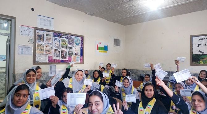 انتخابات شورای دانش آموزی در مدرسه علی اصغر دانشور یک