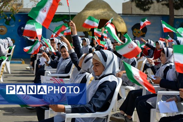 برگزاری المپیاد ورزشی درون مدرسه‌ای در بهارستان‌دو