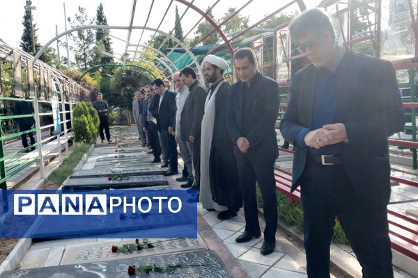 غبار روبی گلزار شهدا شیراز