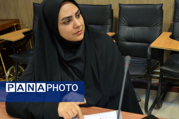 برگزاری جلسه توانمند سازی ویژه مشاوران جدیدالاورود در بهارستان دو