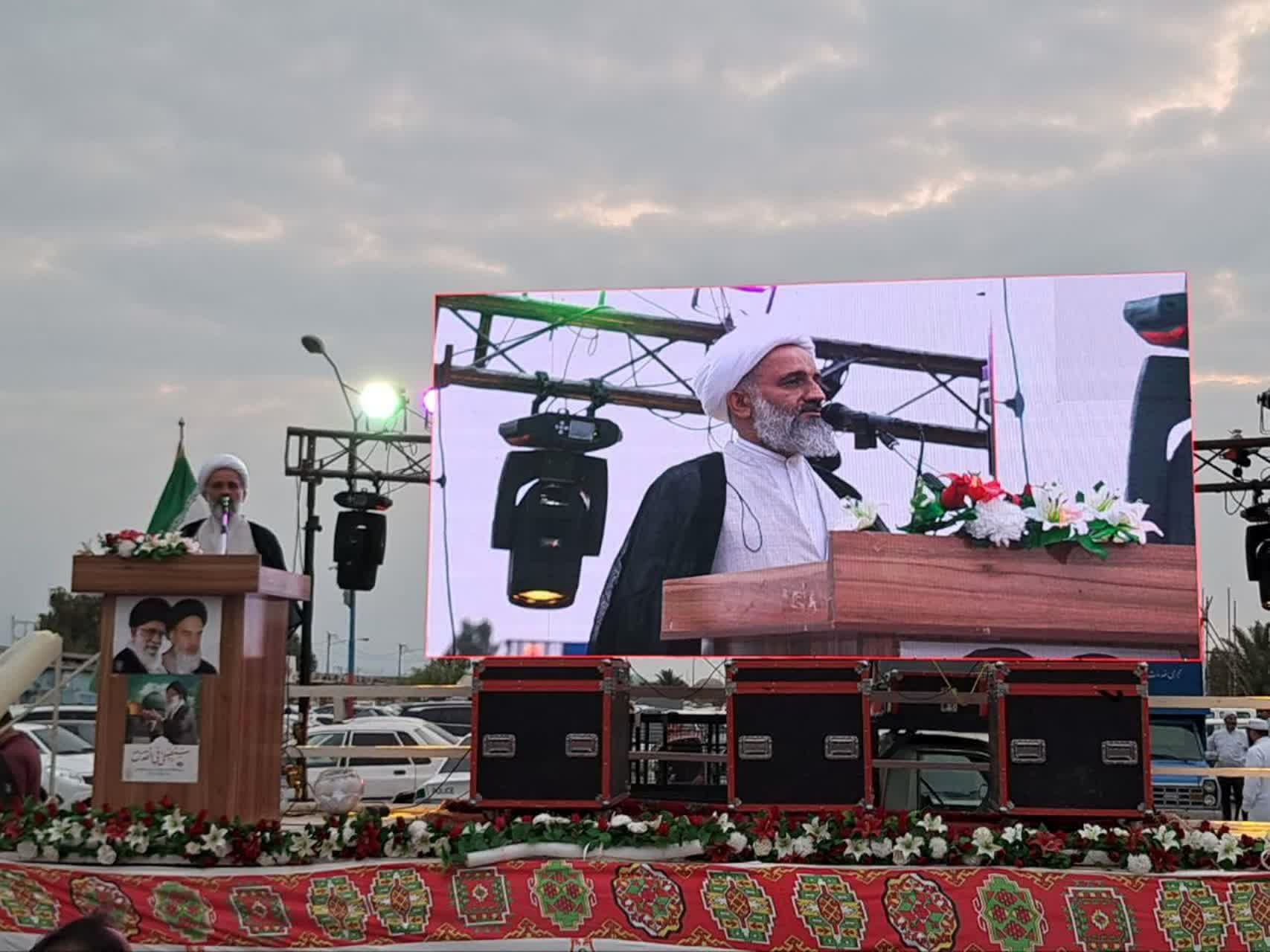 وحدت ، تجلی همدلی و اقتدار اسلامی است