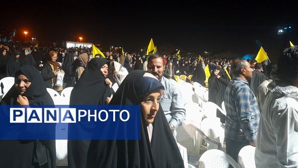 نمایش میدانی هجده هزار و یک شهید استان خراسان رضوی در مشهد 