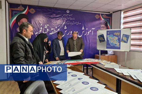 «ایرانمون» به فشافویه رسید؛ آغاز فصل تازه ای از برنامه های فرهنگی برای دانش آموزان 