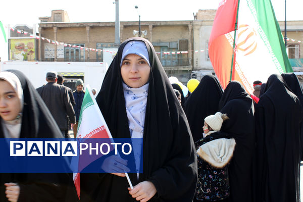 حس و حال نوجوانان در جشن چهل و ششمین سالگرد پیروزی انقلاب اسلامی 