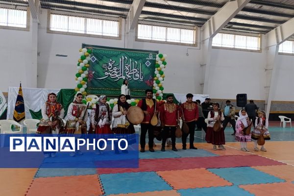 برگزاری جشن روز دختر در سالن کارگر فاروج