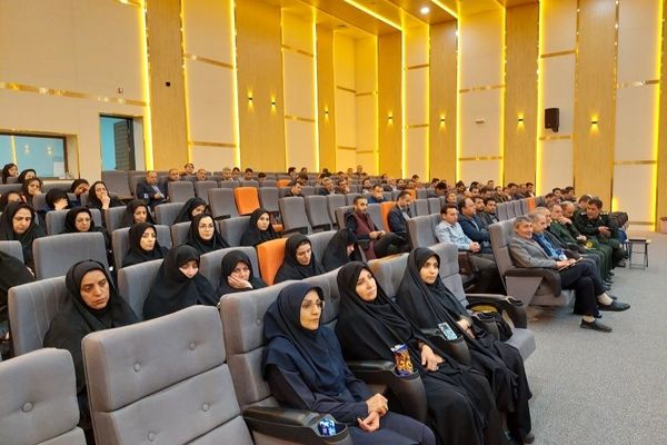 اهمیت محتوای درس آمادگی دفاعی در تحقق اهداف آموزشی 