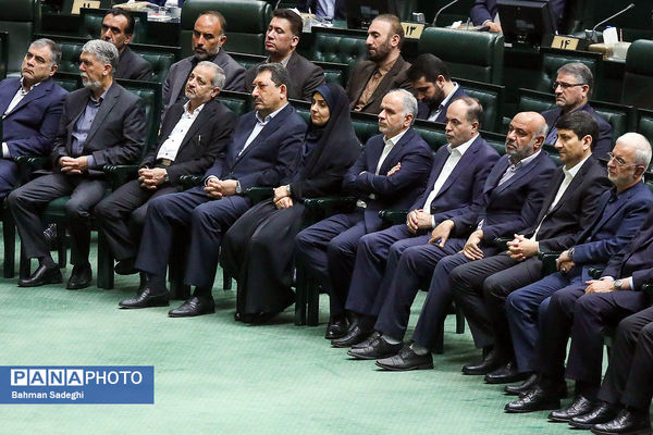 مراسم پاسداشت شهدای خدمت در مجلس