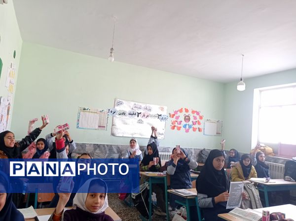 آغاز توزیع شیر در مدرسه شهید خاقانی شهرستان شیروان