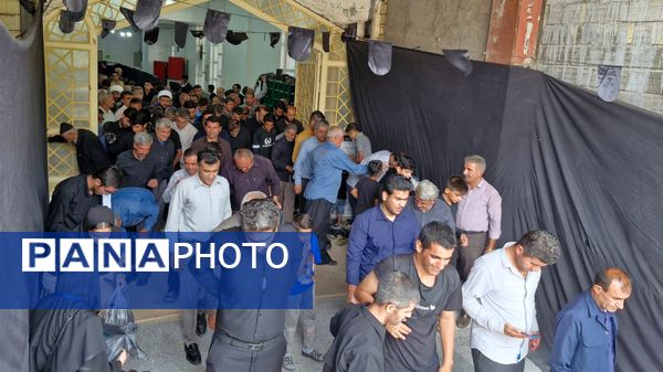 نمازجمعه؛ یک روز معنوی در مصلی شهرستان لردگان