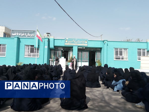 برگزاری گفتمان مهدوی در دبیرستان فاطمیه