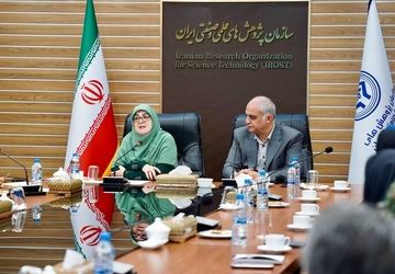 تاکید بر نقش محوری علم و پژوهش در حل چالشهای اساسی کشور