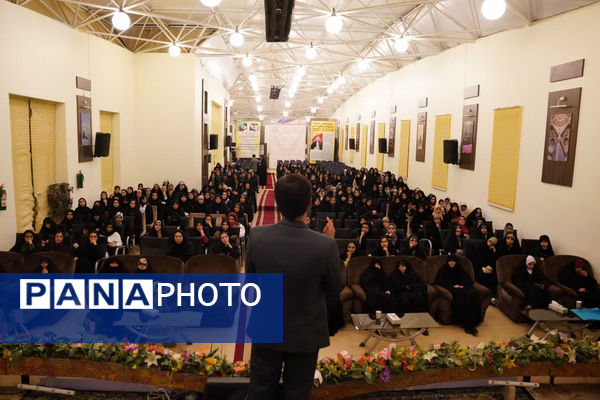 اردوی دانشجویان جدیدالورود دانشگاه قم در کاشان و مشهد اردهال