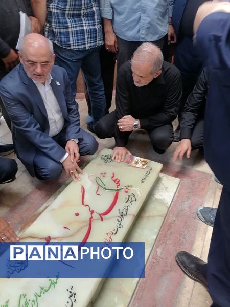 بازدید رئیس جمهور از مرکز مادر و دختری «حس خوب» در منطقه نیروگاه قم