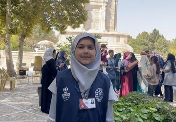 گردهمایی گردشگری کودکان در آرامگاه فردوسی