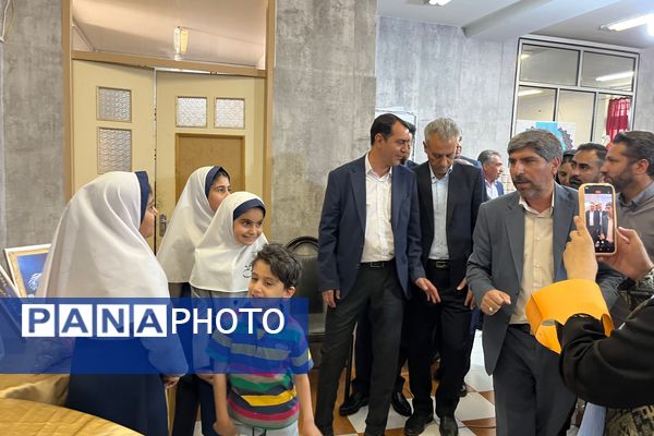 نمایشگاه تکنولوژی آموزشی در شهرستان آباده