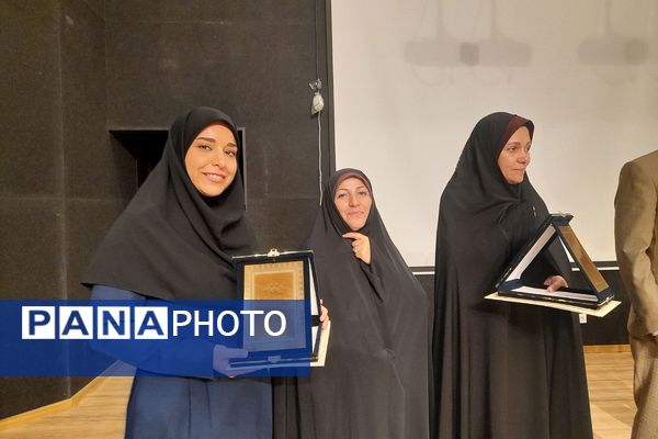 برزگرای جشنواره طلایه داران  به منظور  قدردانی از تلاش‌ها و دستاوردهای دانش‌آموزان و مدیران مدارس ملارد 