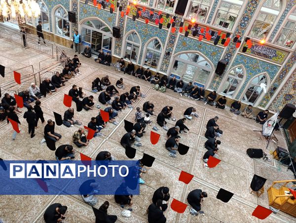 عزاداری شب یازدهم ماه محرم در تکیه ابوالفضلی 