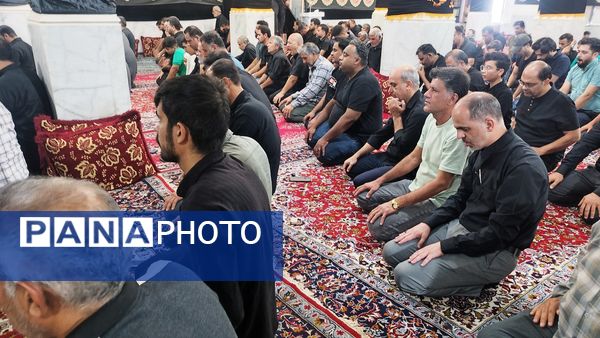 نمازی به یاد ظهر عاشورا