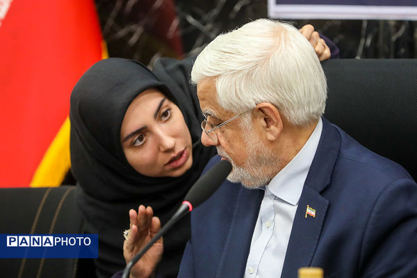 دیدار معاون اول رئیس‌جمهور با اعضای باشگاه و مدال‌آوران المپیادی