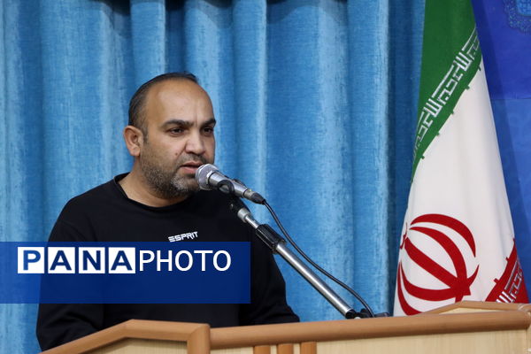 نشست اصحاب رسانه با نماینده ولی فقیه در یزد