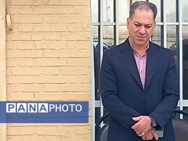 برگزاری بهار همدلی شکوه مهربانی جشن نیکوکاری در دبیرستان عفت