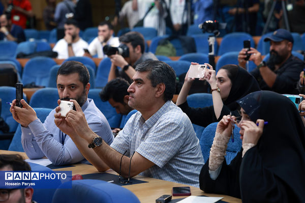 اولین روز ثبت‌نام داوطلبان انتخابات چهاردهمین دوره ریاست‌جمهوری