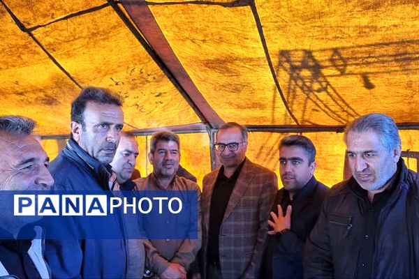 پذیرایی موکب شهدای فیروزکوه در روز شهادت حضرت فاطمه (س).