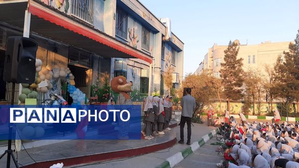 جشن شادی در دبستان نیایش